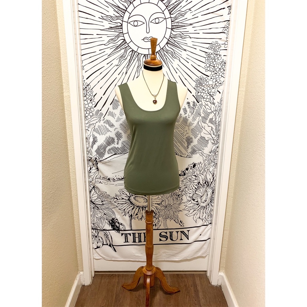 🌈 Amazing Vintage summer top - Picture 2 of 11